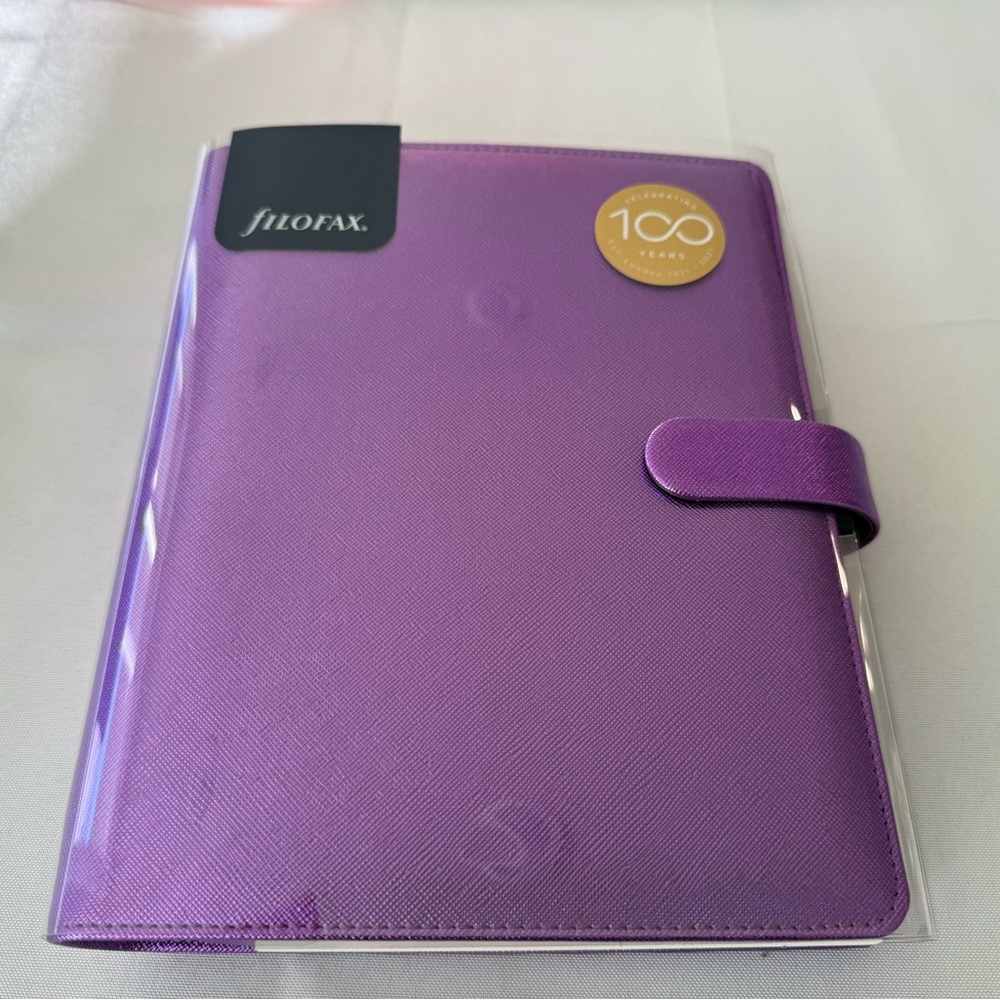 Filofax Saffiano A5 Organizer - Metallic Violet